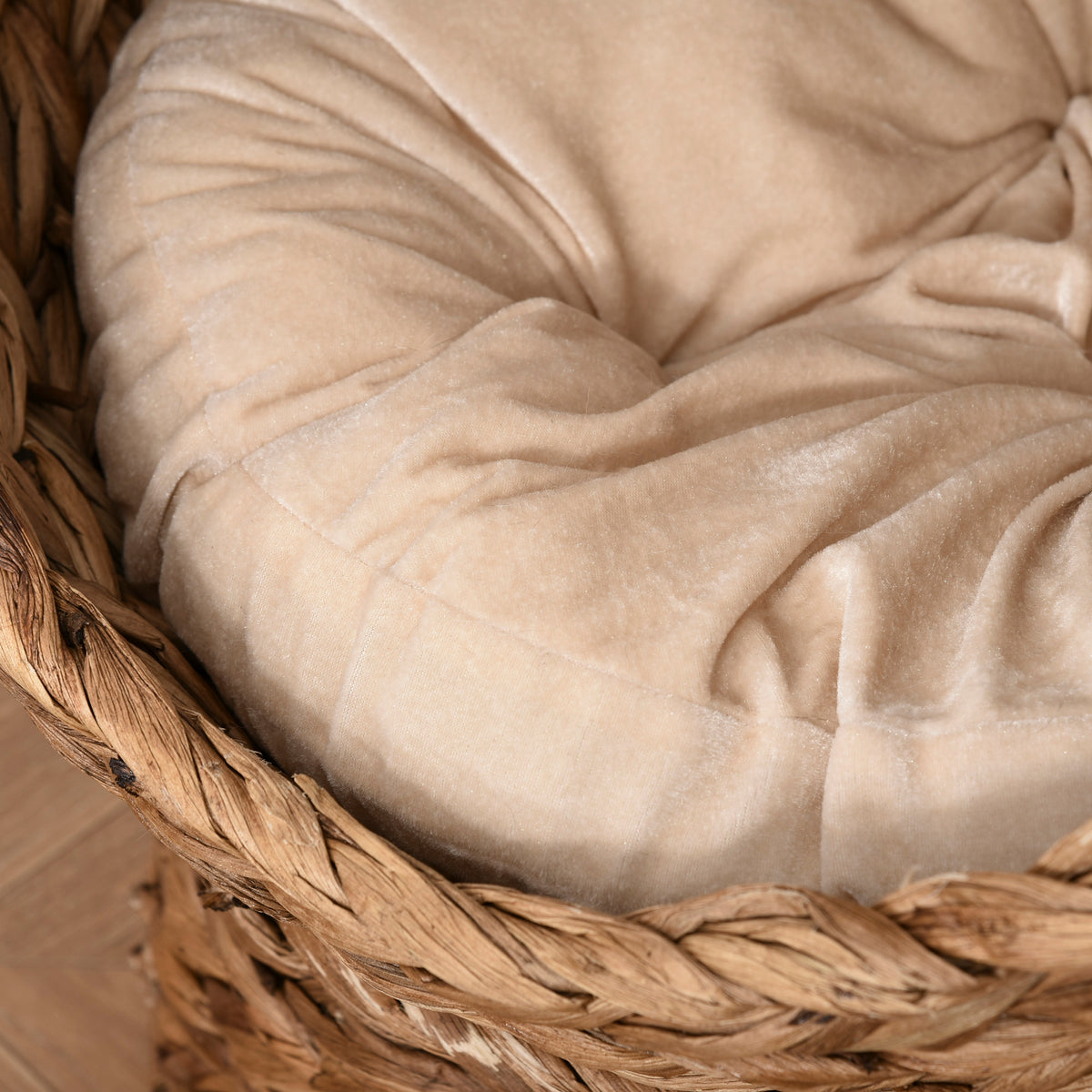 PawHut Rattan Katzenkorb Katzenhöhle Katzenhütte Katzenbett mit Kissen Haustierbett Wasserhyazinthe Braun 50 x 42 x 60 cm